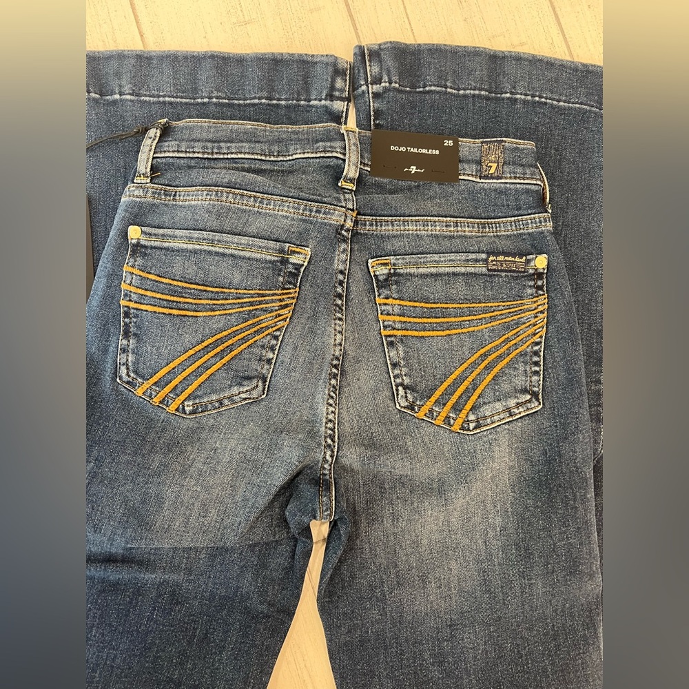 7 For All Mankind Tailorless Dojo Jeans Women’s Flare Leg Trousers NWT Size 25 - Picture 9 of 11